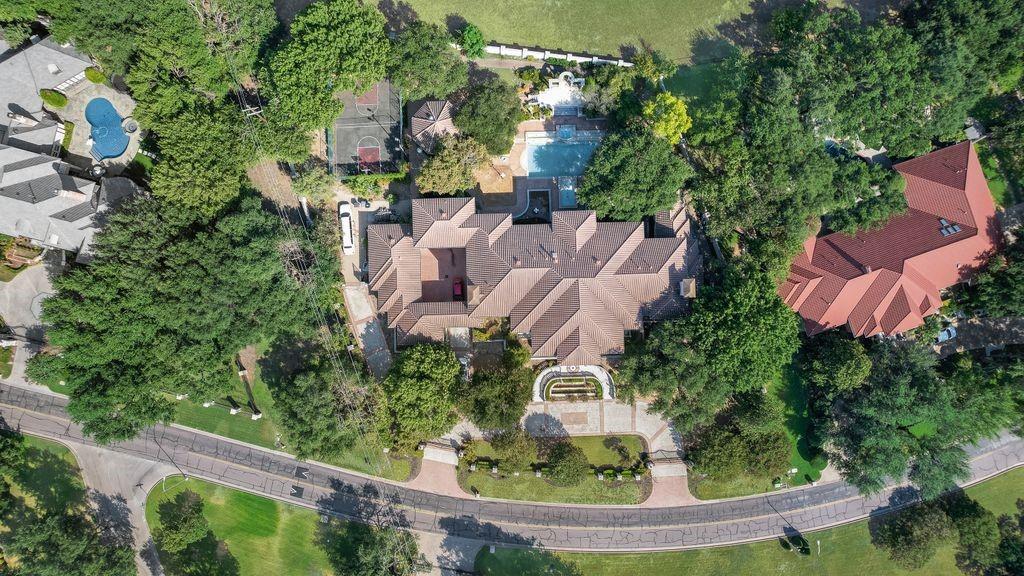 16525 Preston Trail Drive