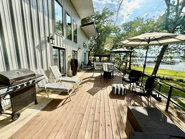 6033 Gowan Drive