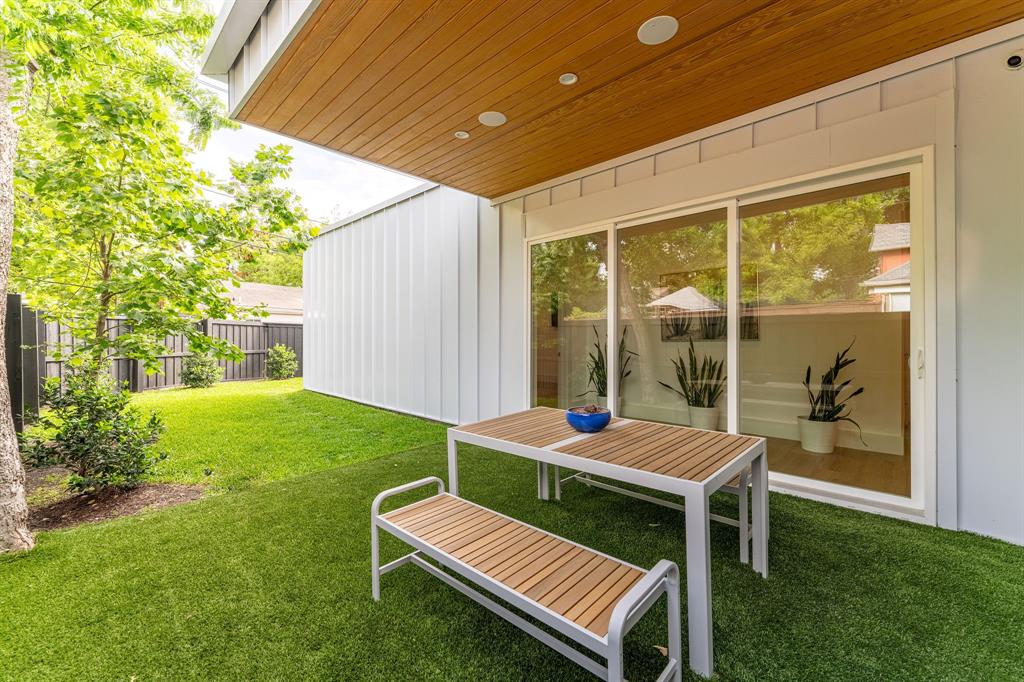 LAKEWOOD HEIGHTS - Residential