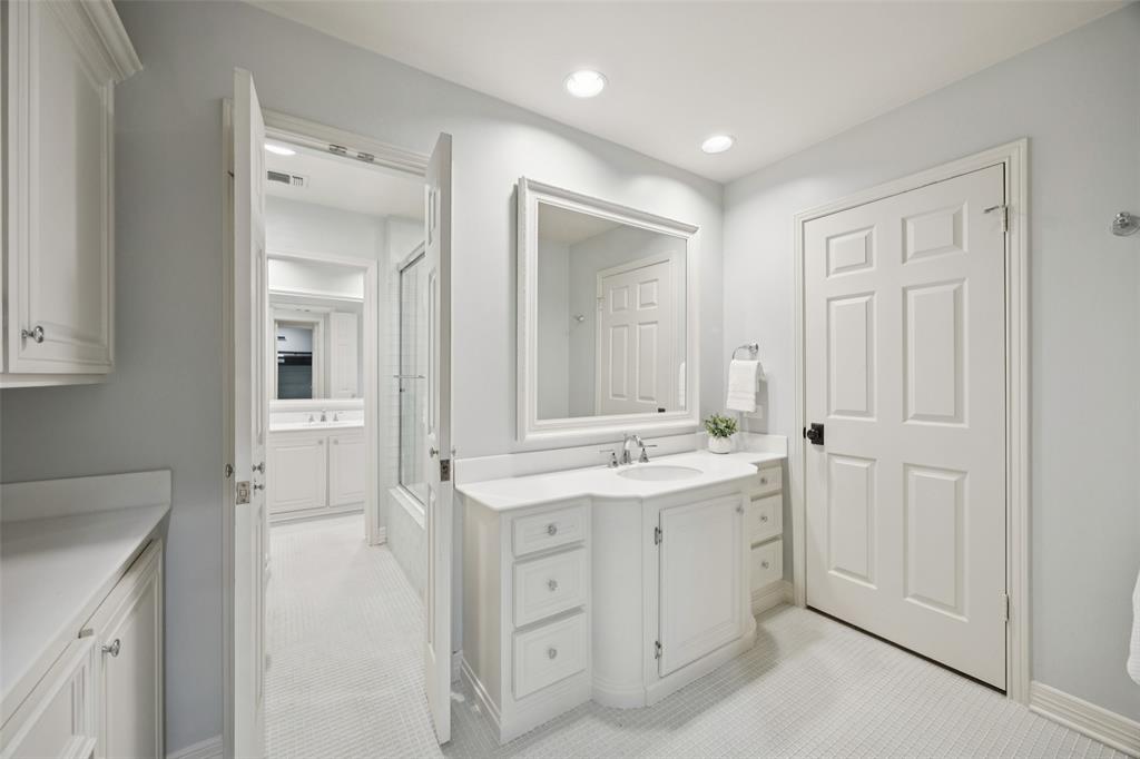 WINDSOR PARK REV 1ST - Residential