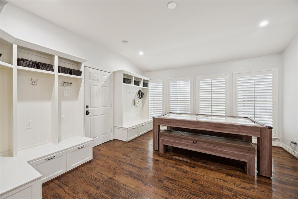 WINDSOR PARK REV 1ST - Residential