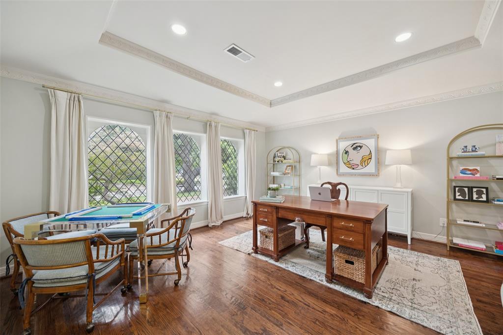 7042 Prestonshire Lane