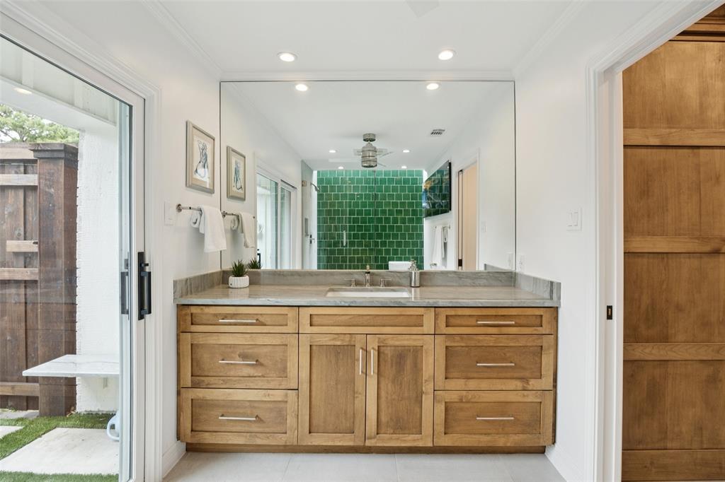 WINDSOR PARK REV 1ST - Residential