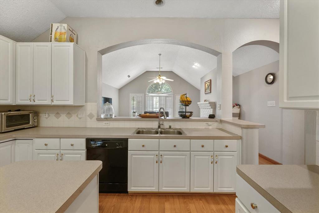 Wellington Of Flower Mound Ph - Residential Lease