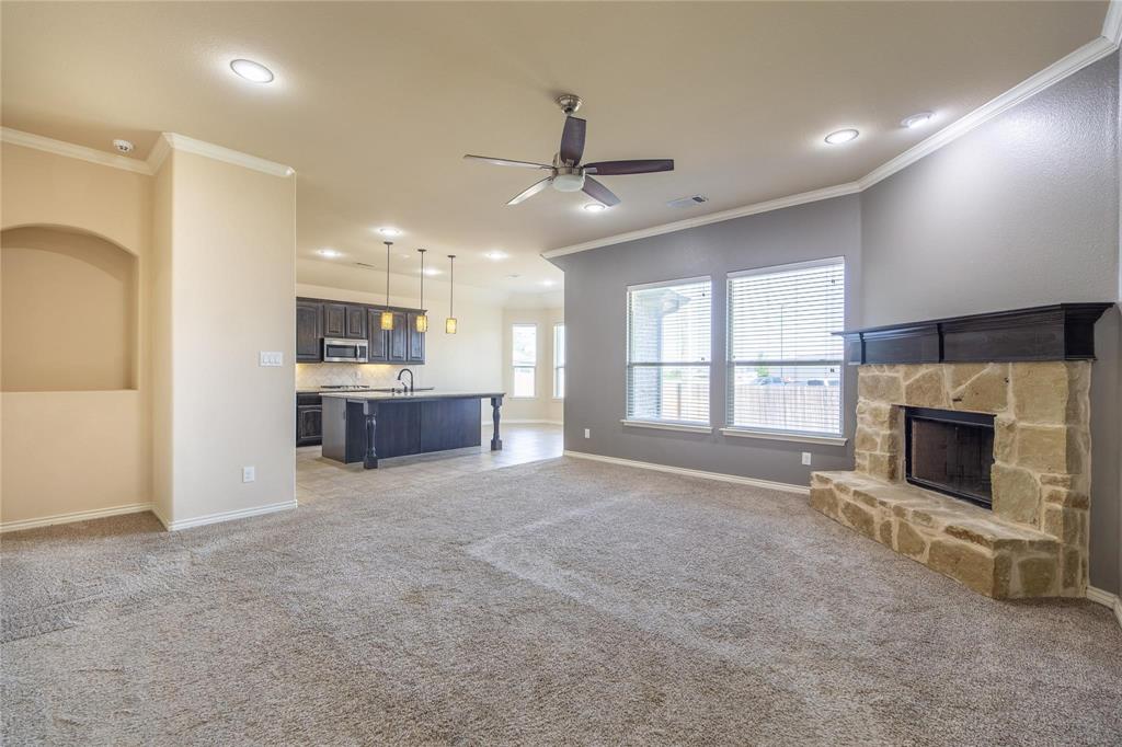 637 Peach Lane