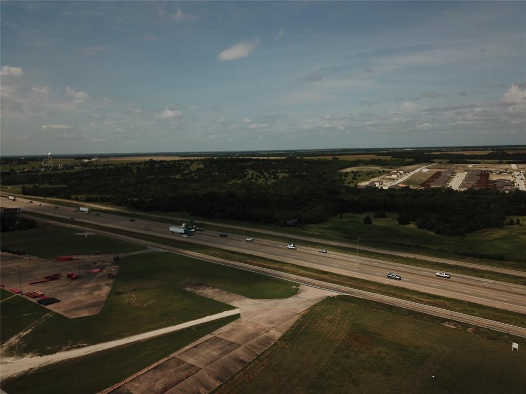 G-1251 Toby Thomas - Commercial Sale