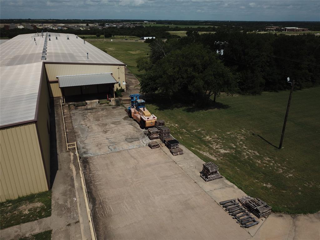 G-1251 Toby Thomas - Commercial Sale