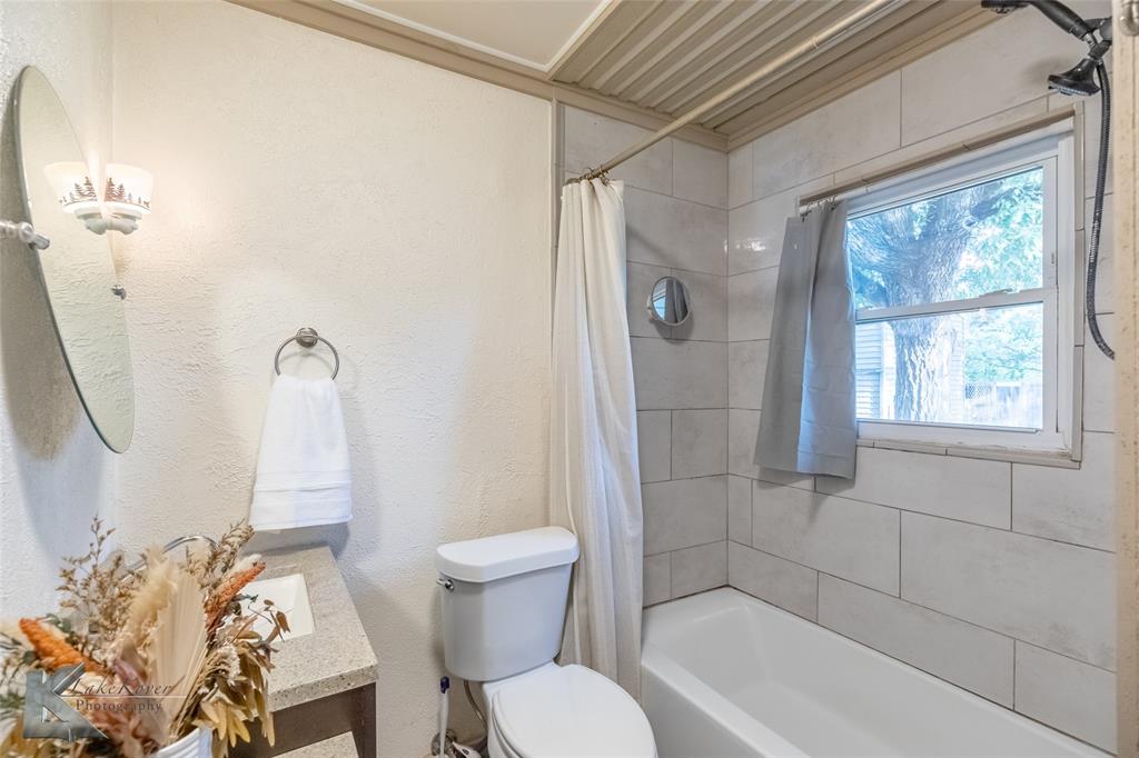 Boyce Of Merkel - Residential