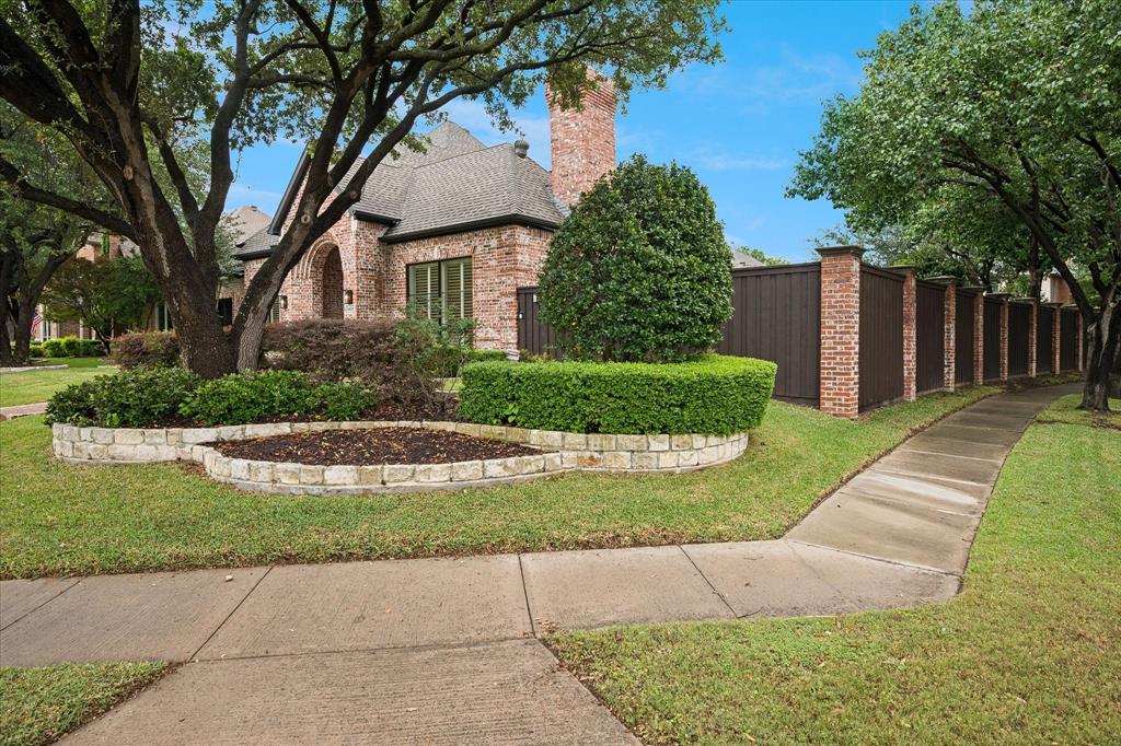 6412 Stonebrook Circle