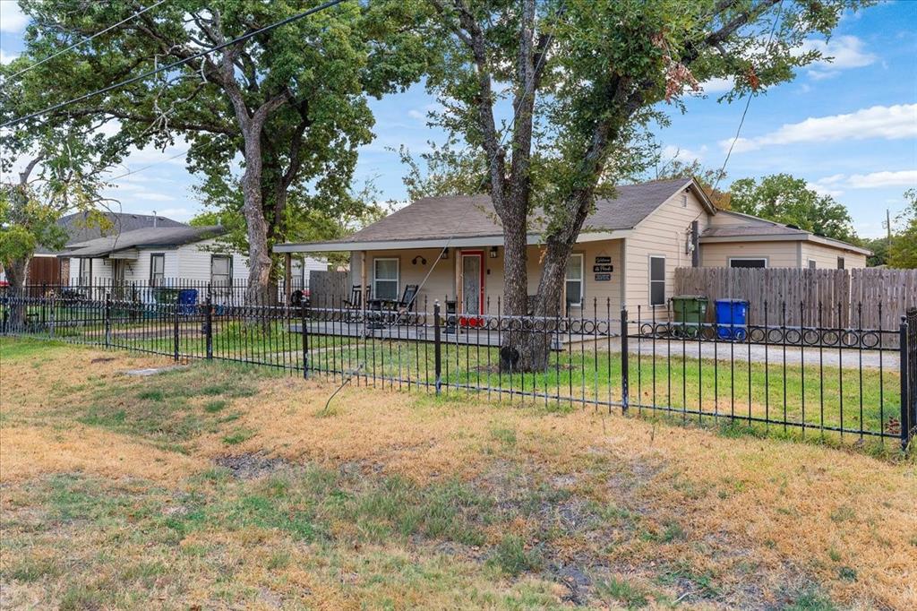 2801 Crystal Drive