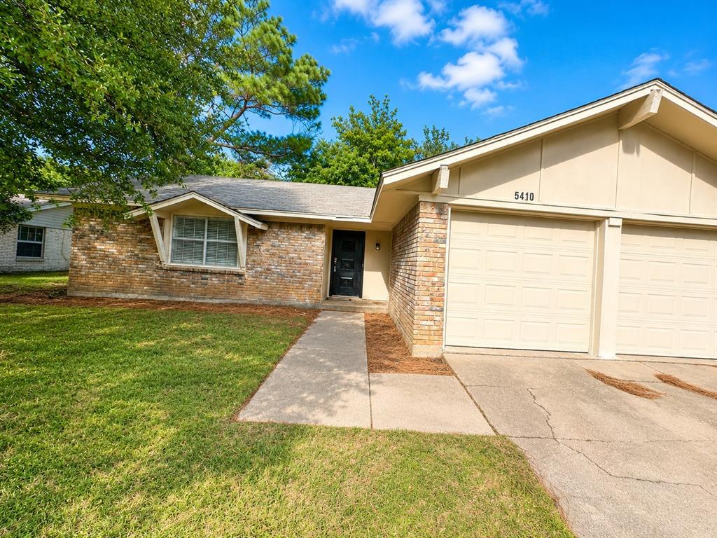 5410 Kings Manor Drive