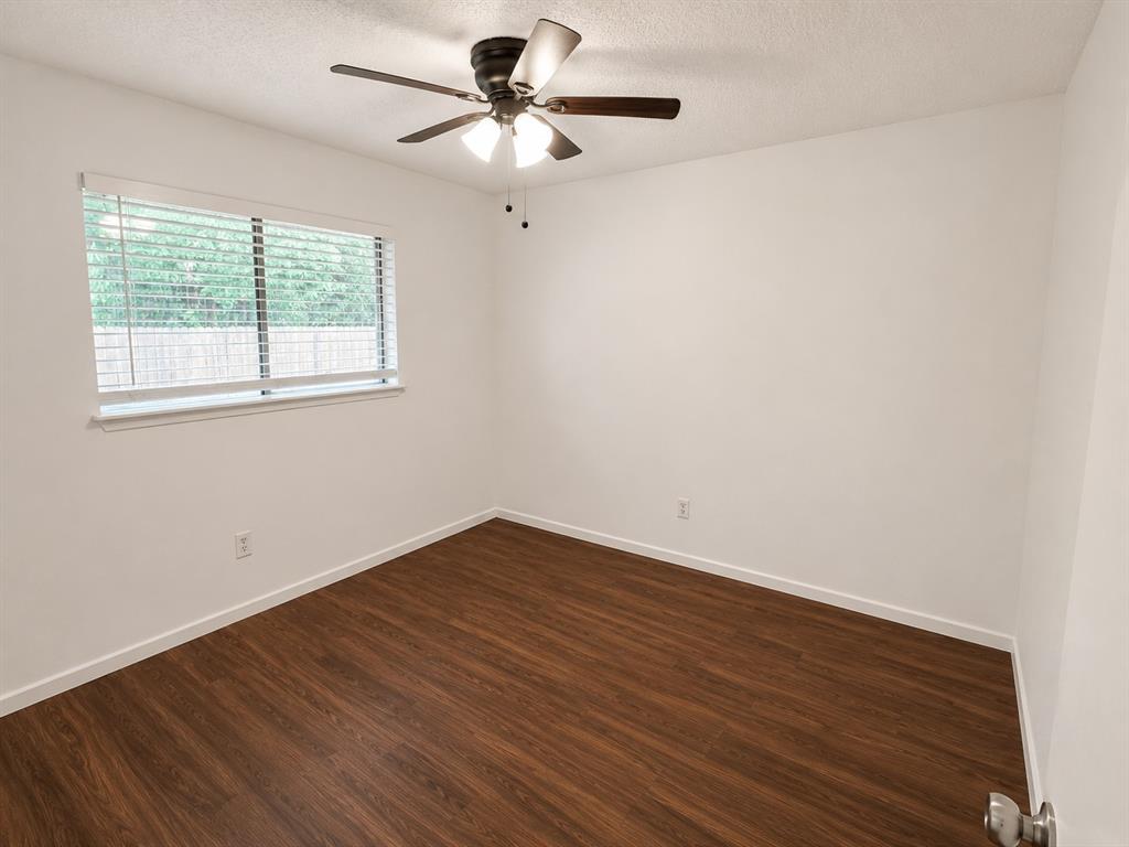 5410 Kings Manor Drive