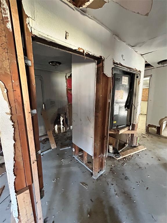 5501 Westcreek Drive