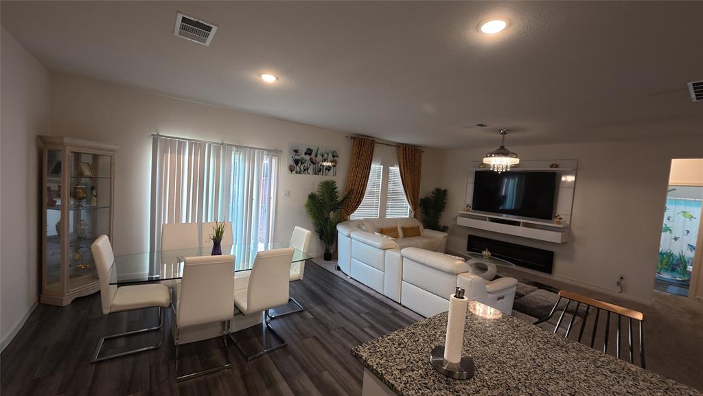 10 Elderbrook Lane