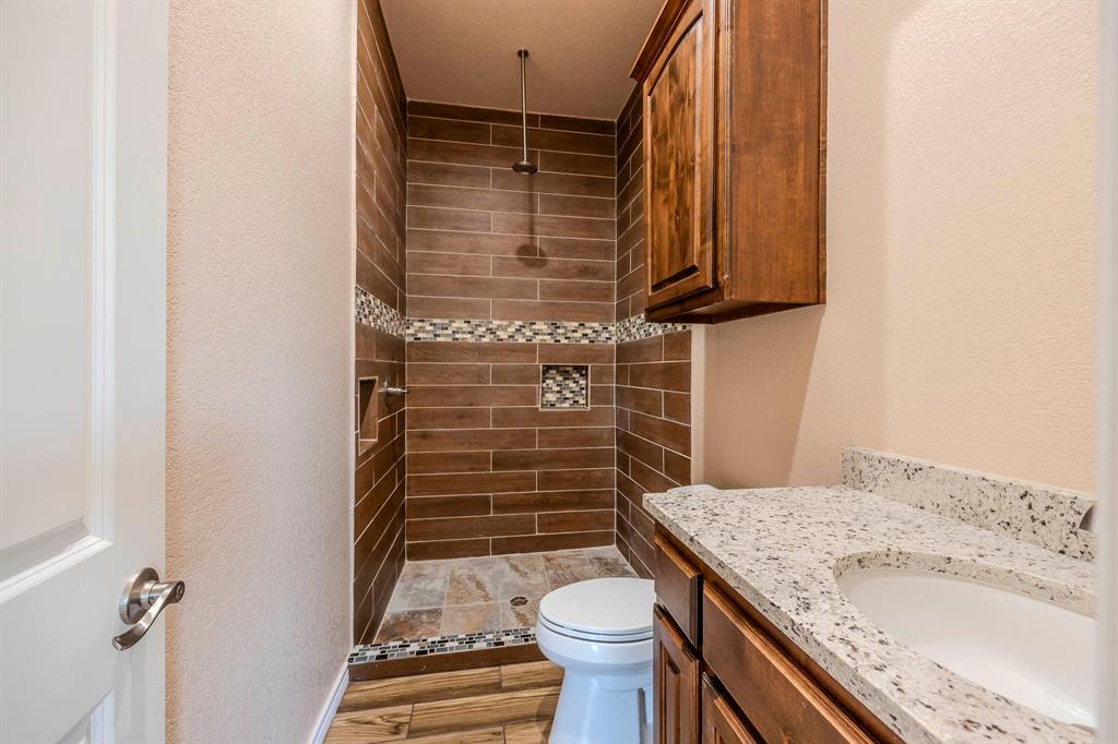 Oak Trail Shores Sec F - Residential