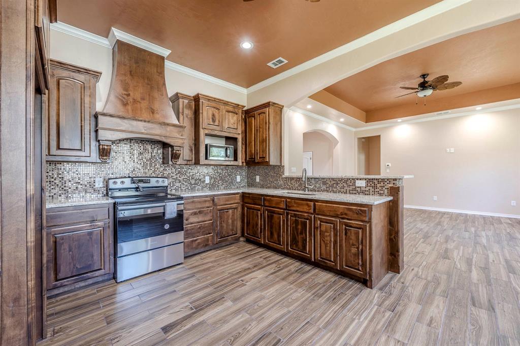 Oak Trail Shores Sec F - Residential