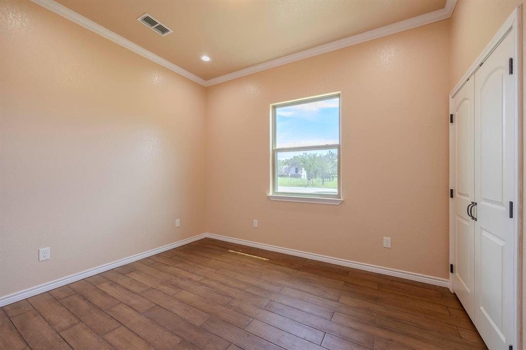 Oak Trail Shores Sec F - Residential