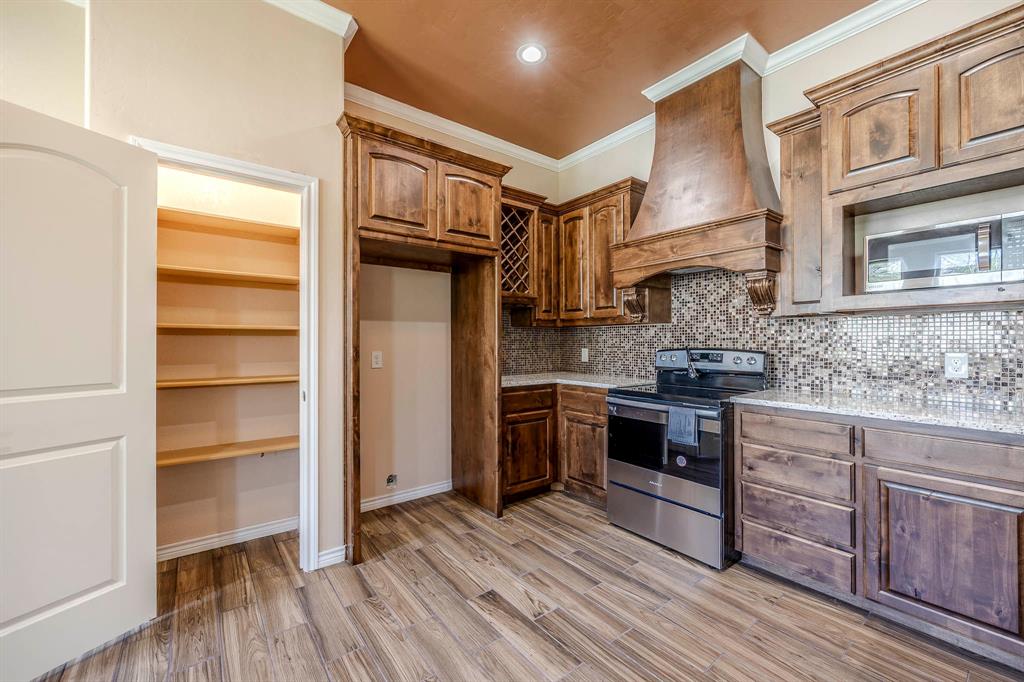 Oak Trail Shores Sec F - Residential