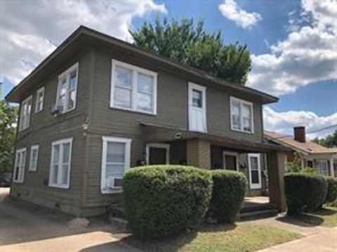 606 Centre Street Dallas TX 75208