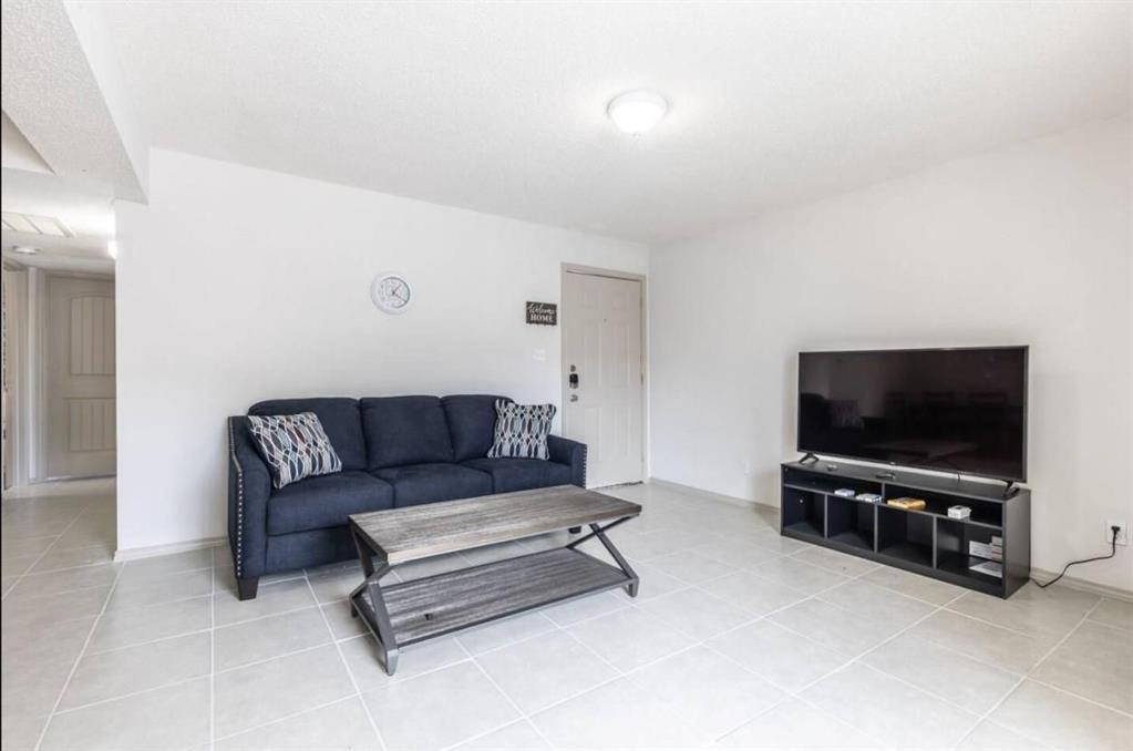 Copperrun Condos Ph 02 - Residential