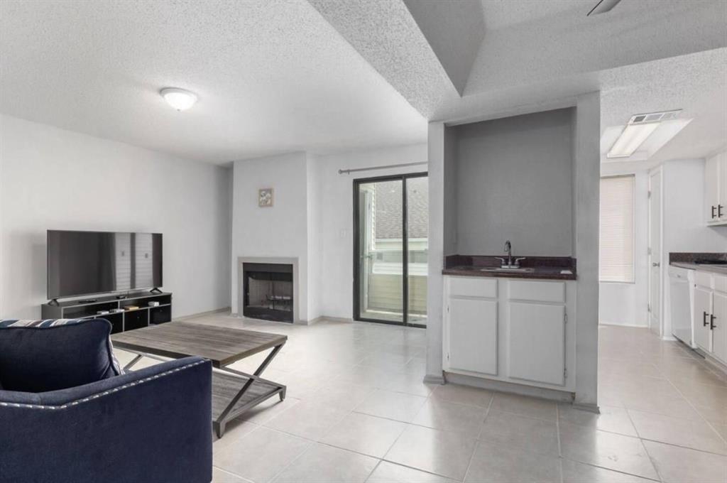 Copperrun Condos Ph 02 - Residential