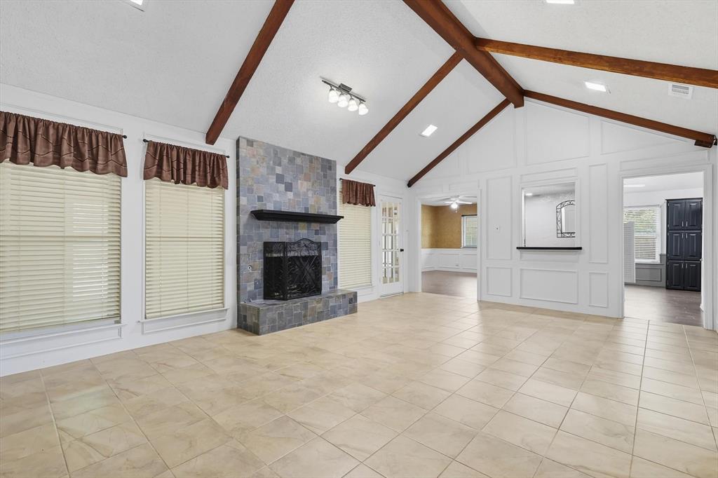 6 Ridge Drive