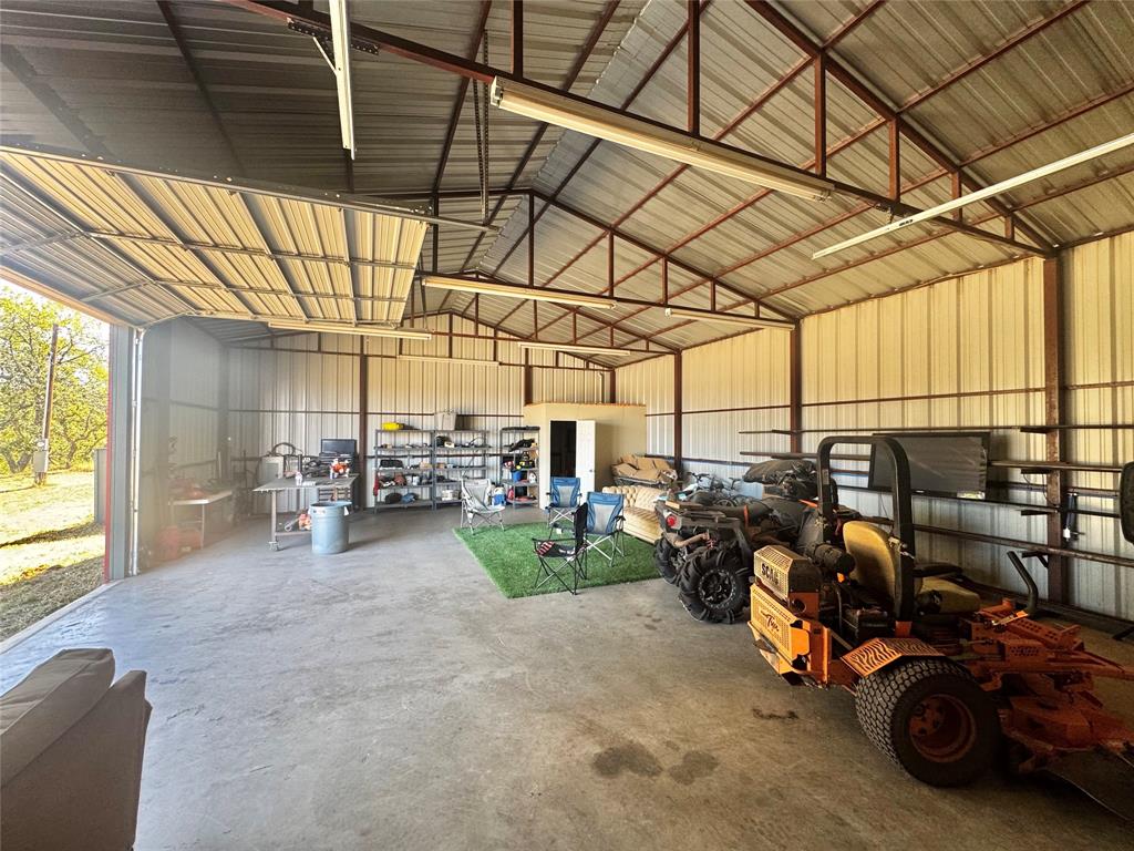 Mitchell Bend - Land