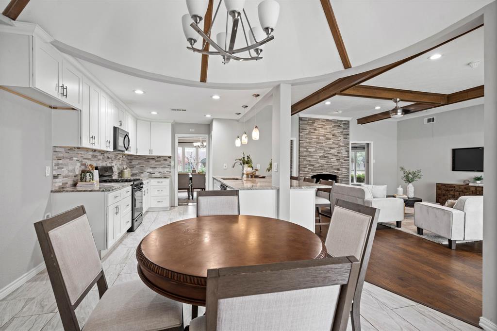 Lovers Lane East - Residential