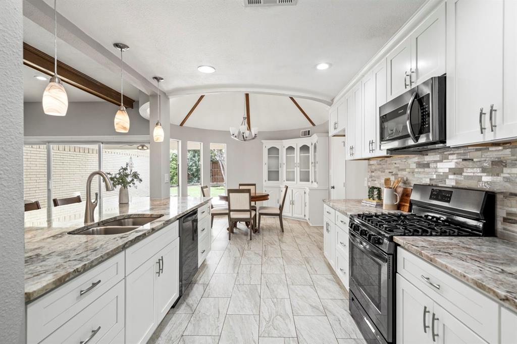 Lovers Lane East - Residential