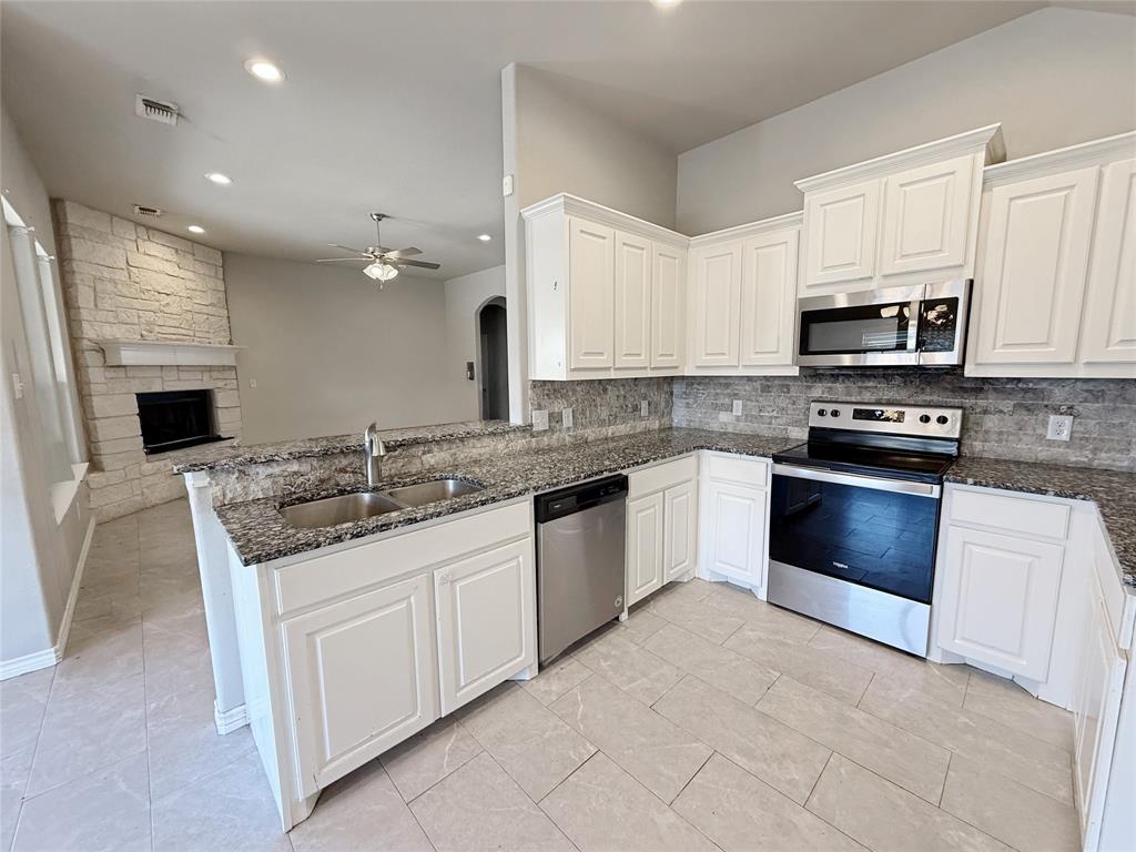 Grand Places Of Hood County - Residential