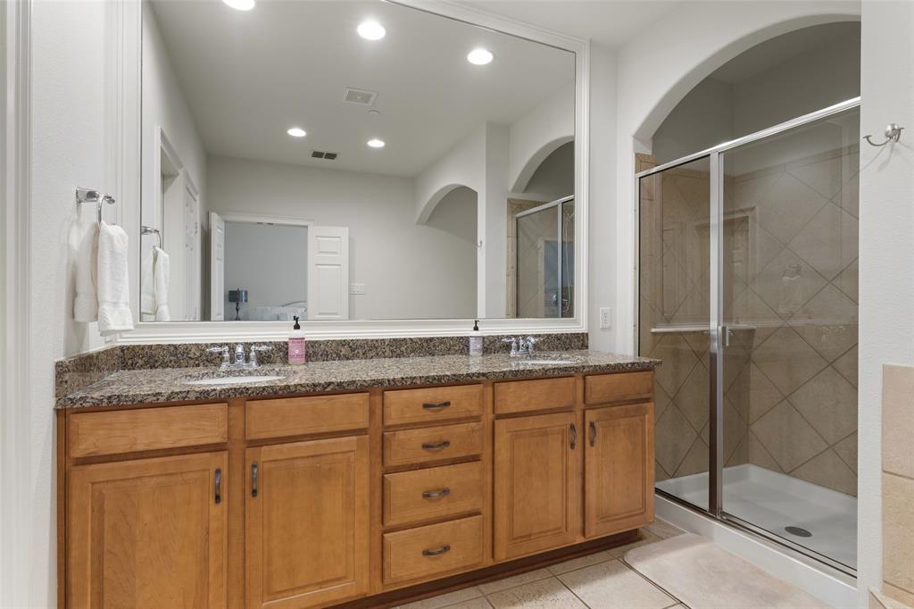 Stratford At Lakewood - Residential