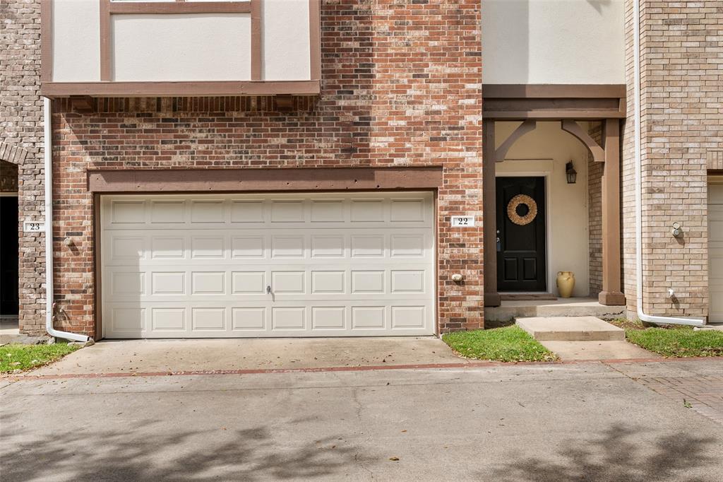 1600 Abrams Road 22