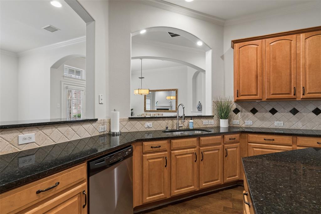 Stratford At Lakewood - Residential