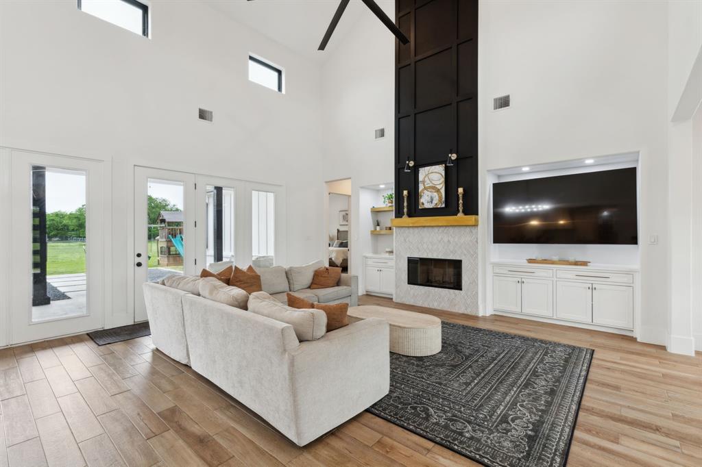 4775 S Bonnie Brae Street