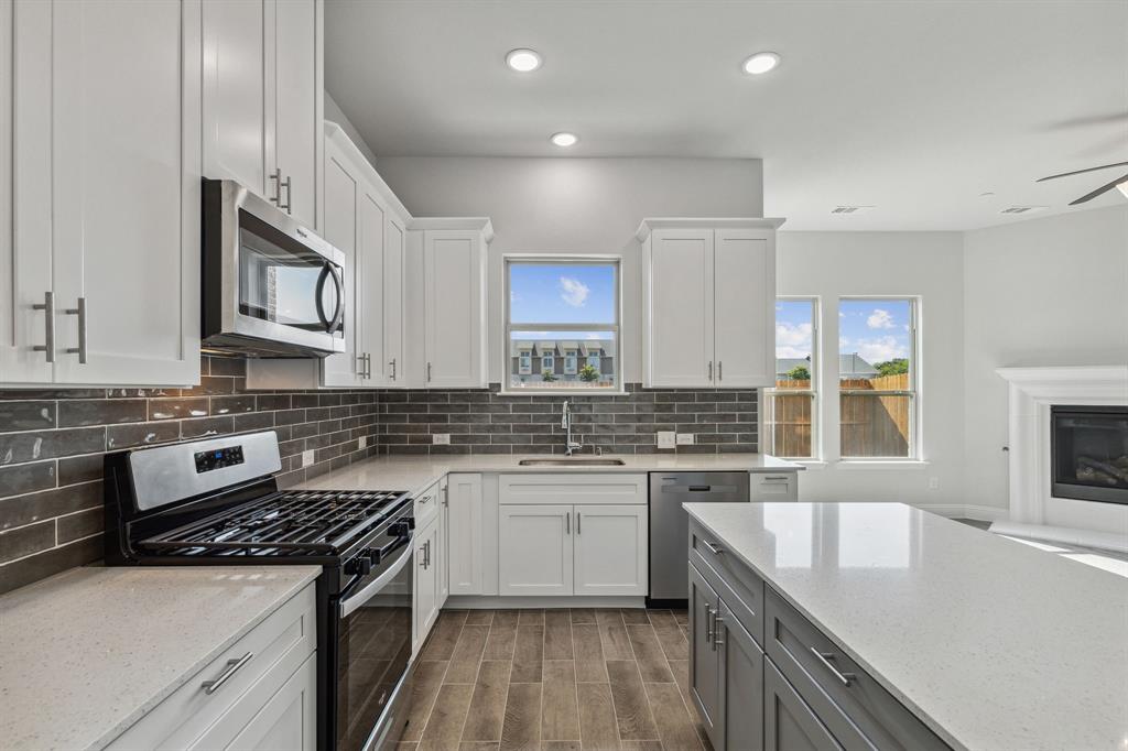 2933 Galveston Street