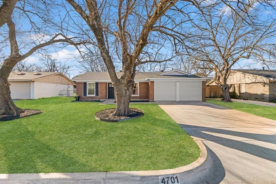 Welcome to this beautifully recently remodeled 3-bedroom, 2-bath home, perfect for a starter home or anyone looking for modern comfort in a convenient location. Enjoy easy access to major freeways, Hulen Mall, and a wide variety of dining and shopping options just minutes away.
Inside, you’ll find recessed lighting throughout, brand-new windows, new luxury vinyl plank flooring that adds durability and style. The updated kitchen features granite countertops, new cabinets, and new appliances, making it ideal for cooking and entertaining. The layout offers comfortable bedrooms and refreshed bathrooms designed with today’s buyer in mind.
Step outside to a spacious patio overlooking a large backyard, perfect for gatherings, pets, or future outdoor projects. The property also includes double gates on both sides of the home, providing easy access for RVs, trailers, or work trucks, plus a storage shed in the backyard for added convenience. This move-in-ready home combines modern upgrades, functionality, and a great location.