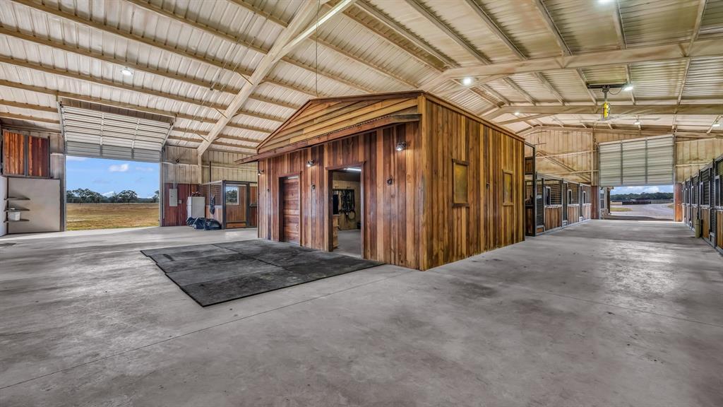 T & P Rr Co Surv Abs #1541 Sec - Farm