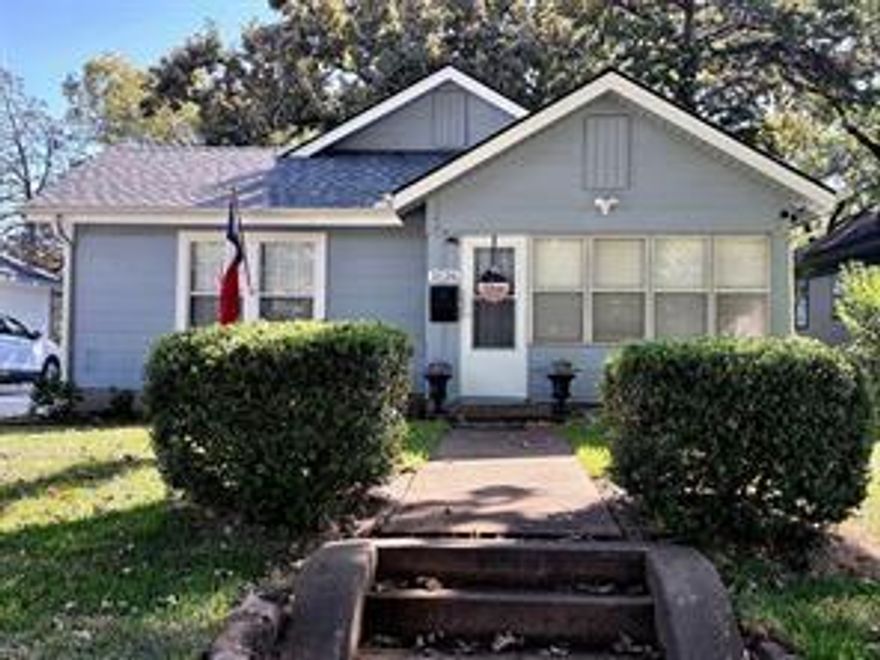 Charming 1930's home, with major upgrades to electrical, plumbing, HVAC, Hail resistant class 3 Roof (with warranty's). Step into the sunroom with fully screened in windows and warmth to welcome you into  the  Living room with the gas brick fireplace, Fully Remodeled Kitchen, Bathroom and LVP luxury laminate plank flooring ash colored throughout interior. The house has decorative lighting, build ins in primary bedroom and Hallway that showcase the homes vintage appeal.  Large wide windows in living room and dining room and bedrooms.  The kitchen features granite countertops and soft close cabinets, a breakfast bar that separates dining room form kitchen area  gas stainless stove, tankless water heater , large dining room and an eat in kitchen make this home perfect for entertaining.  Big bedrooms, a bathroom with a soaker tub and build in cabinets. Ceiling fans in all major rooms.
The oversized yard has so many possibilities for entertaining or adding that outdoor kitchen, she shed and still have lots of room for roaming around.  The backyard also  has a 10x7 sun cast modernist sliding door storage shed made of heavy metal enforced plastic from Costco.  so much room for all your yard and outdoor fun.