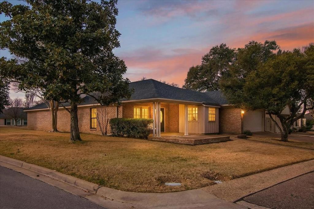 4145 Westchester Drive