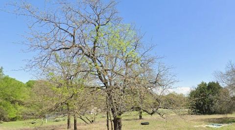 3801 California Court Granbury TX 76048