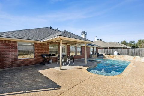 A home in Burleson