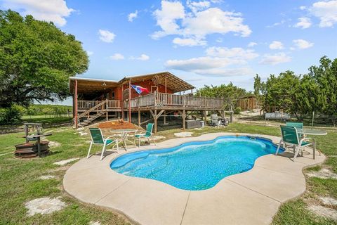 825 Monarch Trail Stephenville TX 76401