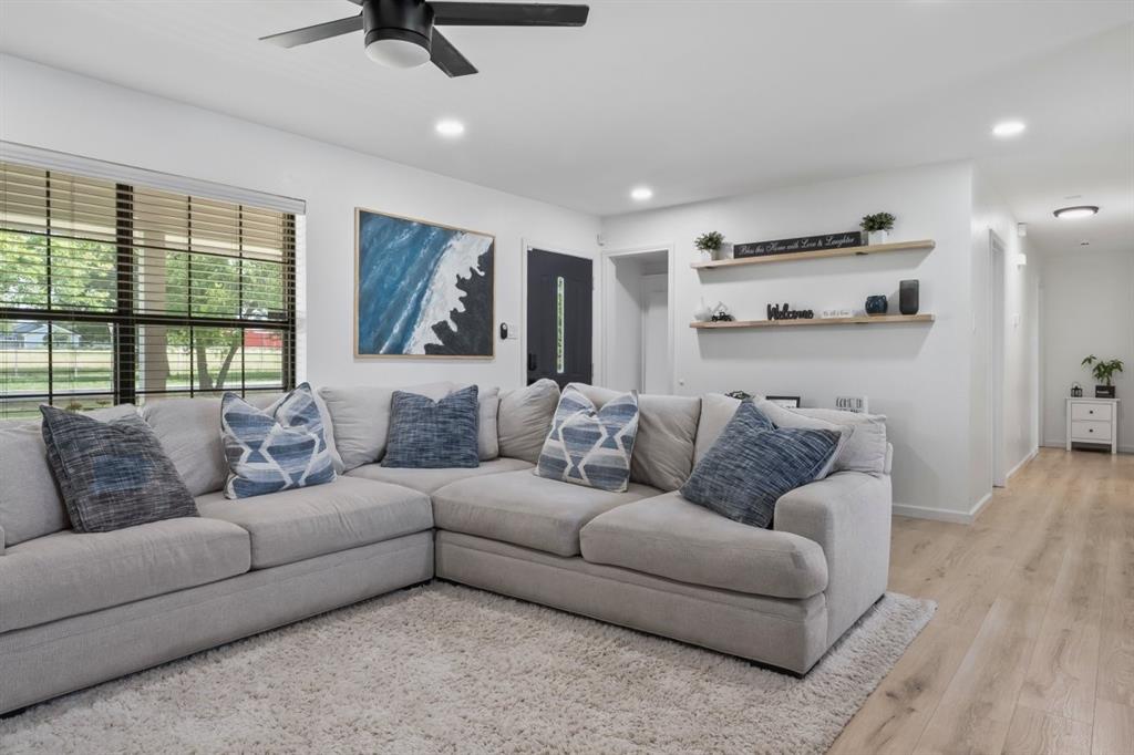 3661 Sudith Lane