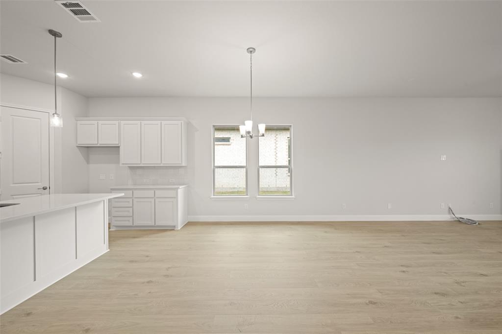 Sheppard's Place - Residential