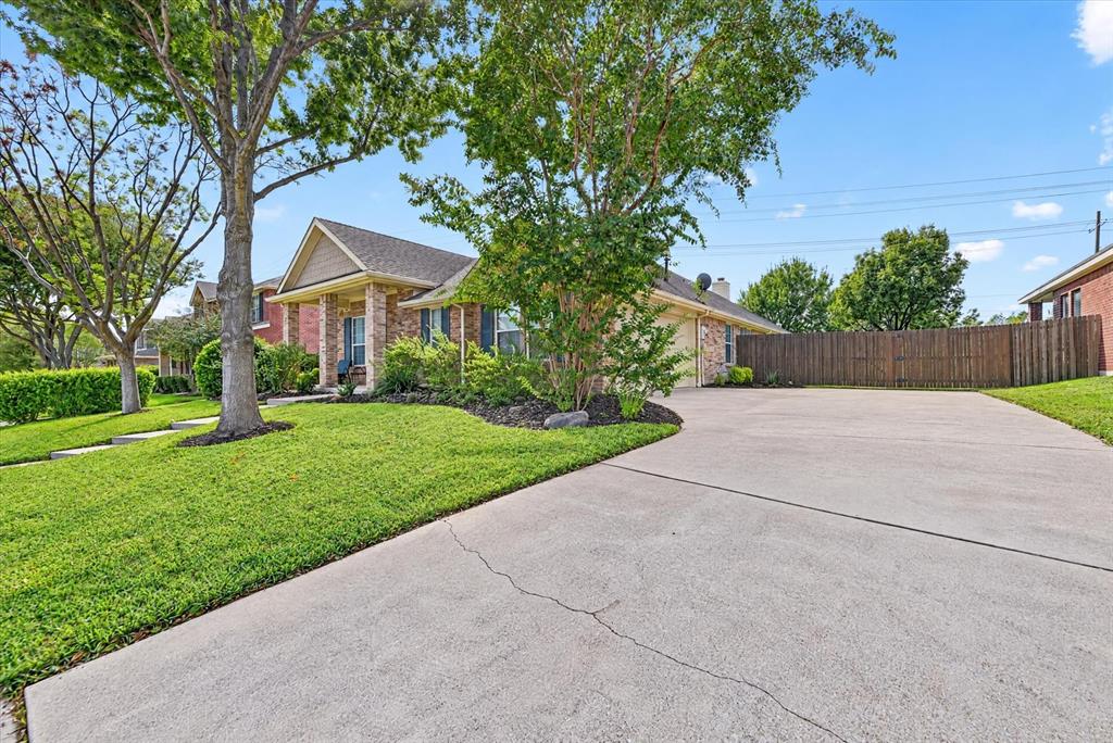 5717 Southern Hills Drive