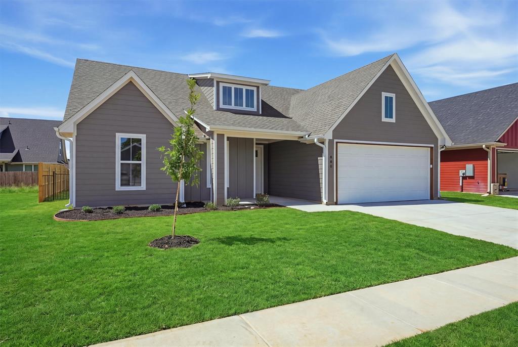 808 Lavender Court