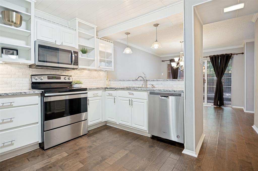 2979 Country Place Circle