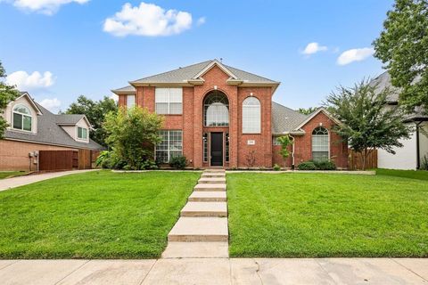 Photo of 2101 Tarrant Lane, Colleyville, TX 76034 (MLS # 21101794)