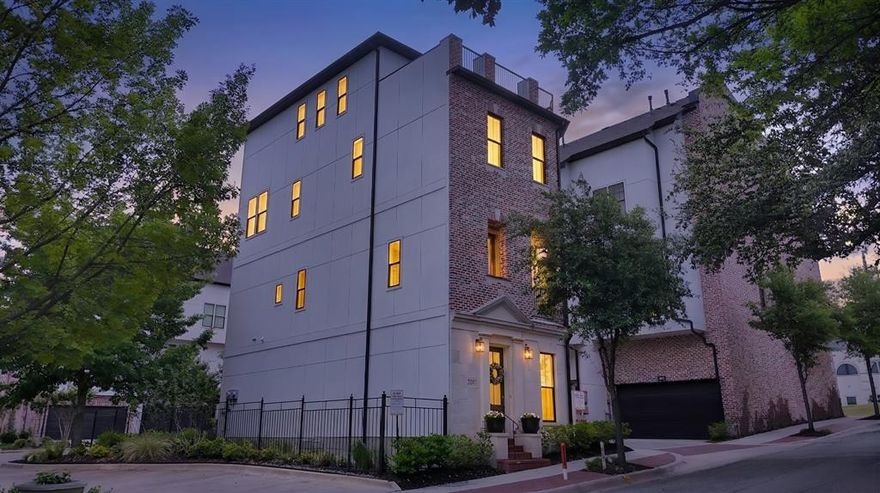Experience sophisticated urban living in this beautifully maintained standalone townhome, reminiscent of a classic brownstone, in the heart of downtown Fort Worth. Combining luxury, style, and convenience, this exceptional property offers easy access to major highways, premier dining, shopping, and Fort Worth’s vibrant cultural attractions. Located just steps from the scenic Trinity Trails, this home also features a private rooftop deck with breathtaking skyline views perfect for relaxing or entertaining.
Inside, the open-concept living area is filled with natural light and showcases rich hardwood floors, a stunning fireplace, and high-end finishes throughout. The chef inspired kitchen is designed to impress, featuring a quartzite waterfall island, Bosch stainless steel appliances, gas cooktop, wine refrigerator, and thoughtfully designed cabinetry that maximizes both storage and functionality.
The oversized primary suite serves as a luxurious retreat, complete with a spa-like marble bathroom and upscale finishes that create a true sense of elegance.
Designed with comfort and efficiency in mind, this home includes a zoned SEER HVAC system, tankless water heater, radiant barrier, and other energy-efficient features for year-round comfort.
This one-of-a-kind townhome offers the timeless charm of a brownstone with modern amenities and an unbeatable downtown Fort Worth location.