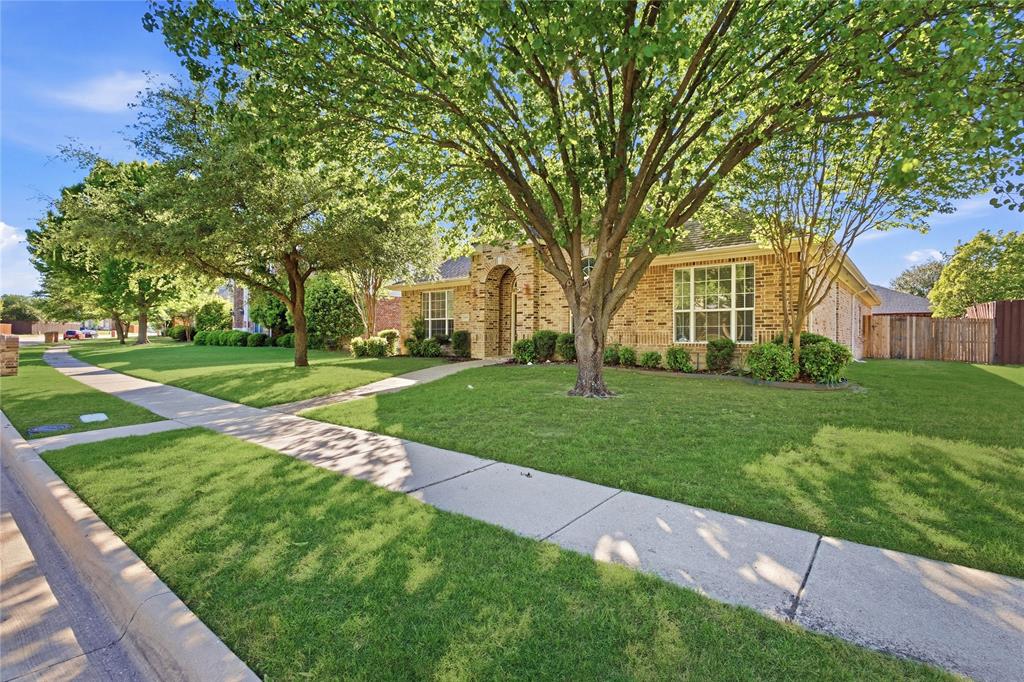 1009 Muir Woods Drive